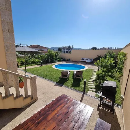 펜션 Casa De Ferias Suites Da Montanha *